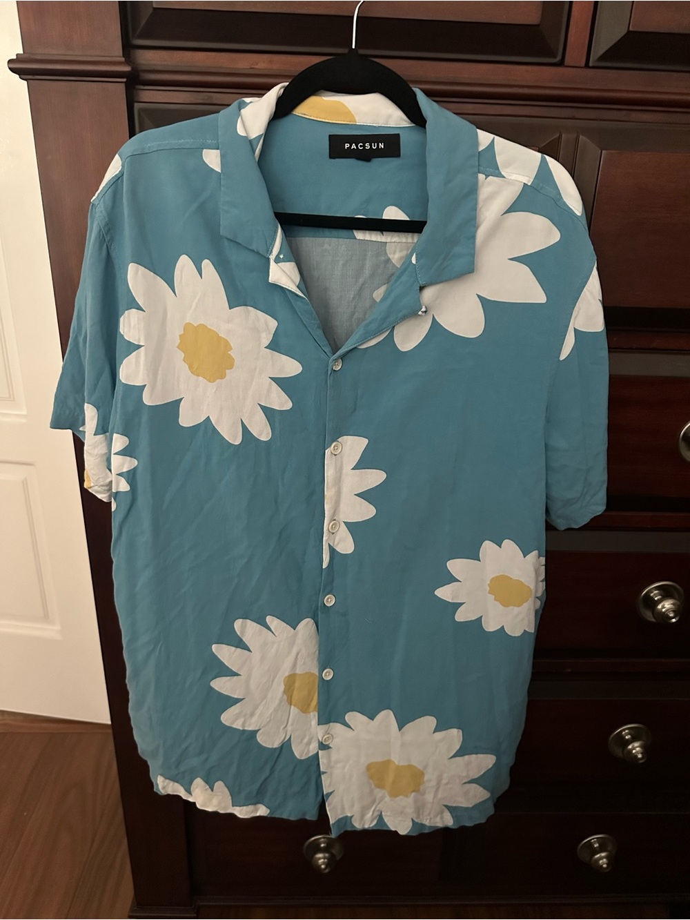 PacSun Men’s Large Button Up Shirt